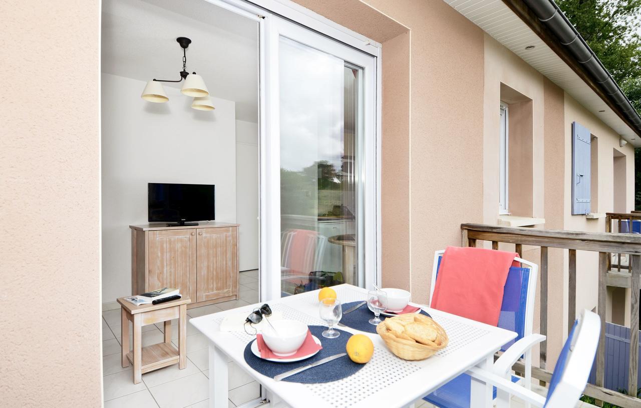 Residence Odalys Le Hameau Du Lac Rignac  Exterior photo
